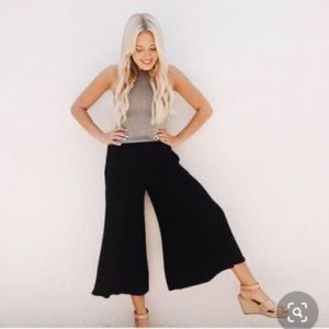 Carly Jean  “Vallentina" Pants